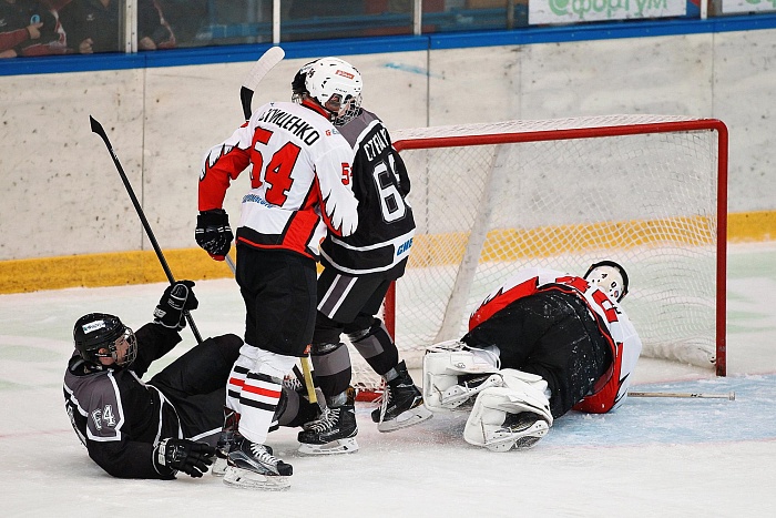 Фото Владимира ОГНЁВА