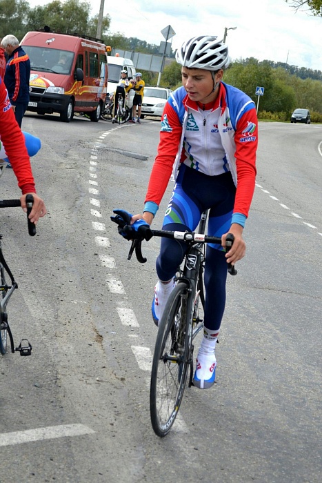 После прокола почти догнал чемпиона