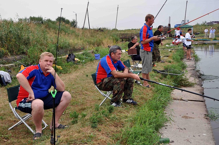 Сотрудники колледжа удачно порыбачили