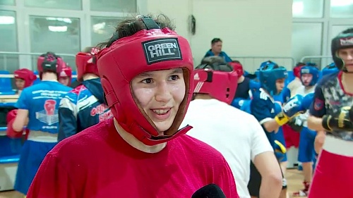 Какие подарки ждут боксёрши на 14 февраля? И ждут ли?