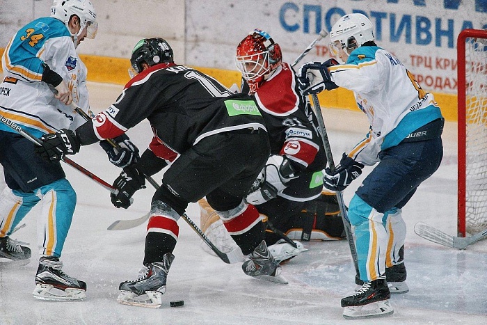 Фото Владимира ОГНЁВА