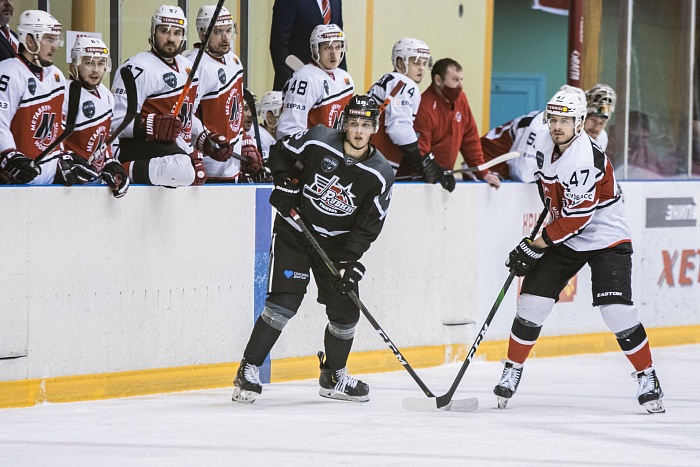 Первая в сезоне шайба Степанова помогла «Рубину» сравнять счёт в полуфинале плей-офф Кубка Петрова! (ФОТО, ВИДЕОТРАНСЛЯЦИЯ)