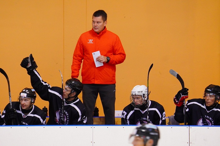 Главный тренер хоккейного клуба «Тюменский Легион» Алексей Осипов: «Просили парней играть от простого, и ребята сбросили свои настройки до базовых»