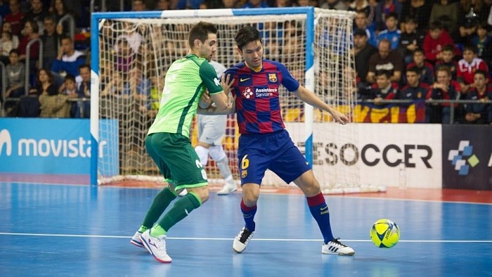 Каталонцы вернули лидерство в Испании