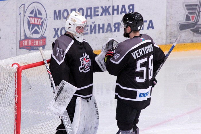 Максим Верёвкин: «Надо играть грамотно и все получится» (ВИДЕО)