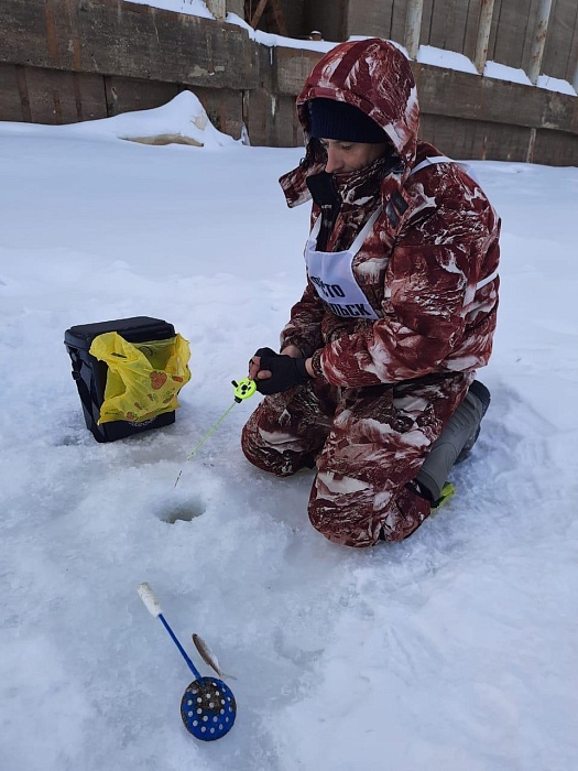 Ловили рыбку на мормышку