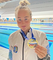 В Казани доплыли до семи медалей