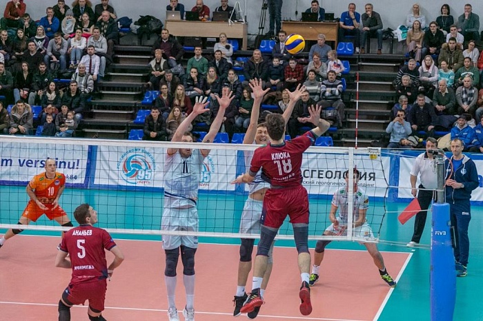 «Факел» в Уфе уступил на затяжном тай-брейке