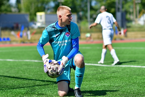 Нижнетагильский «Уралец-ТС» выиграл в гостях, а ФК «Металлург» из Аши победил дома