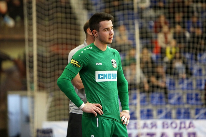 МФК «Тюмень» не хватило сил на второй тайм гостевого матча с екатеринбургской «Синарой»