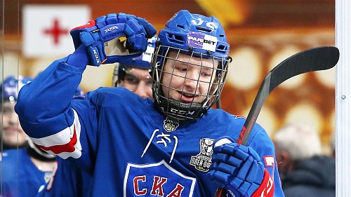 Тюменского хоккеиста Дмитрия Бучельникова отправили в «Витязь»