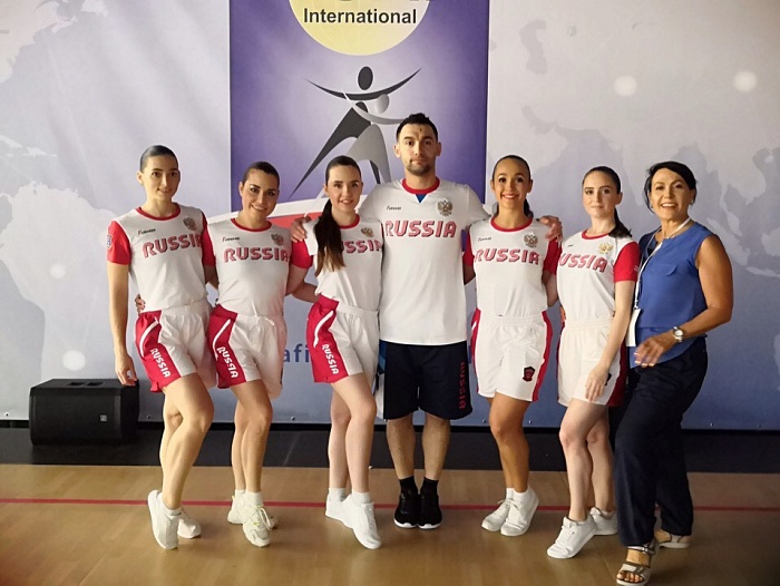 Мастера аэробики из «Лидера» выступали в финале