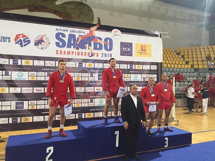 Сибиряк на Кипре одолел всех