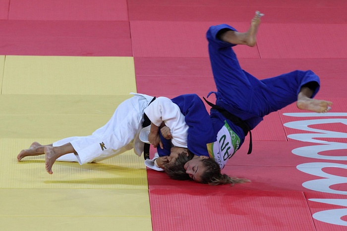 На французском татами завоевала бронзу