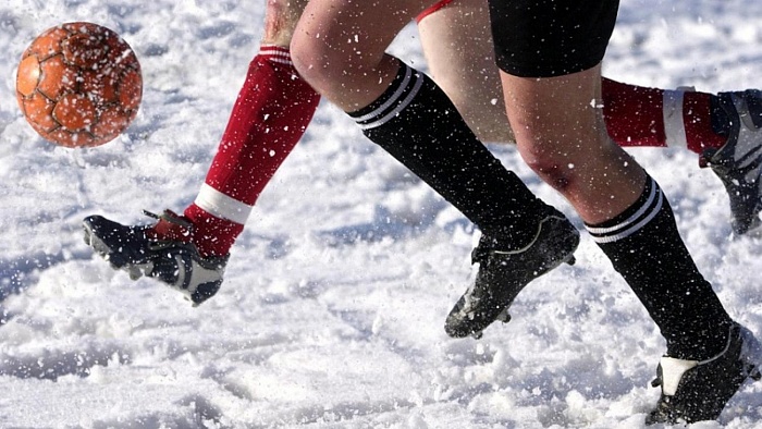 «Сигнал» юношам проиграл, а простуда отменила два матча