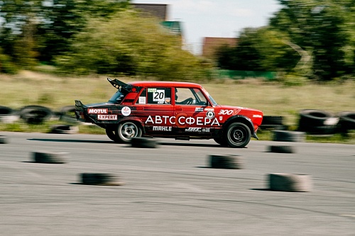 В Тюмени прошёл городской чемпионат по автомобильному спорту