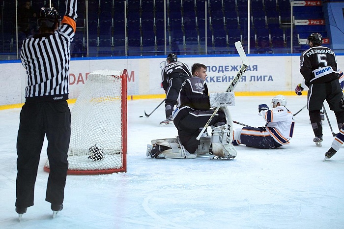Фото Александра ЗЫРЯНОВА