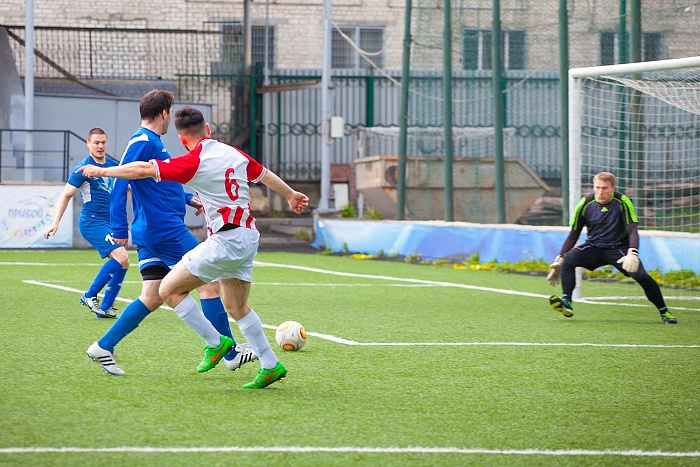 «Инопланетяне» неудачно пробили пенальти…