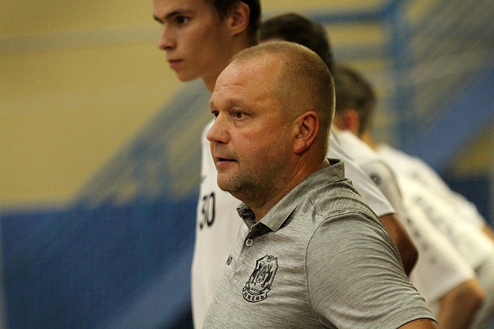 Мини-футбольная команда «Тюмень-дубль» разгромила сверстников из Ухты