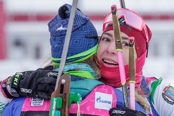 Третий этап PARI-Кубка России по биатлону в Тюмени. Гонка преследования. Женщины