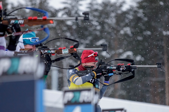 Третий этап PARI-Кубка России по биатлону в Тюмени. Гонка преследования. Женщины