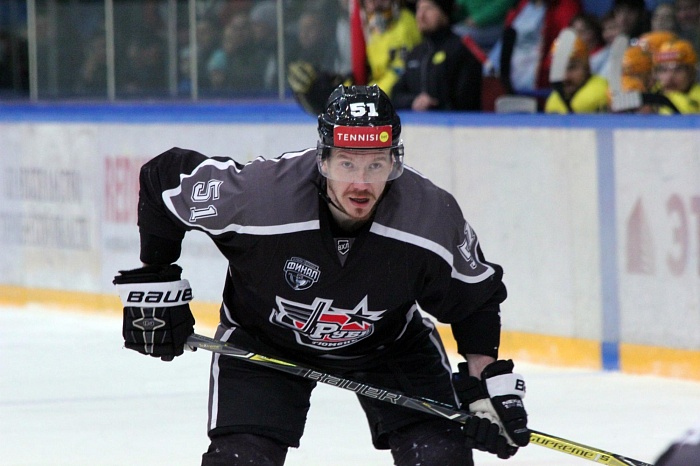 Константин Фаст: «Как играл со сломанными ребрами? На уколах» (ВИДЕО)