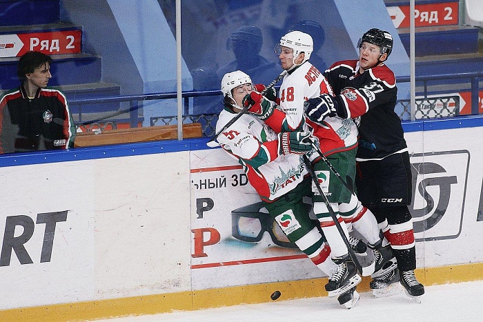 Фото Владимира ОГНЁВА