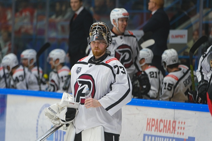 Хоккеисты тюменского «Рубина» уступили в Набережных Челнах по буллитам