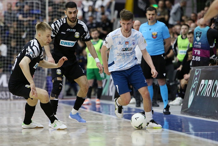 Мини-футбольный клуб «Ухта» разрушает стереотипы и выходит в финал