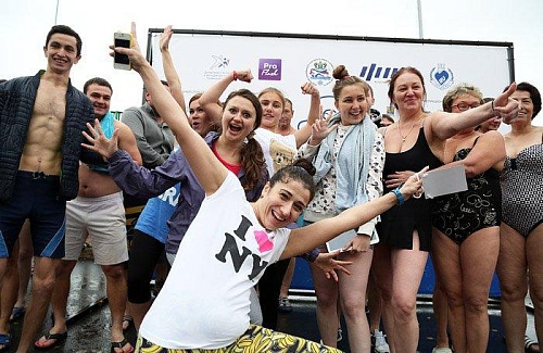 Массовый Ice Bucket Challenge