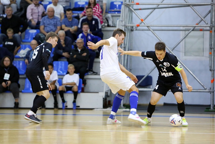 Турнир по мини-футболу на призы Тюменской области. Матч за 3-е место. «Синара» (Екатеринбург) – «Газпром-Югра» (Югорск) – 3:7