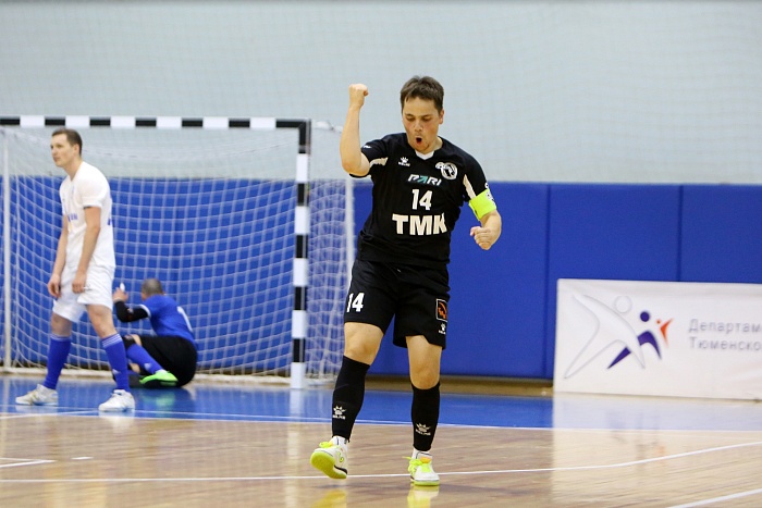 Турнир по мини-футболу на призы Тюменской области. Матч за 3-е место. «Синара» (Екатеринбург) – «Газпром-Югра» (Югорск) – 3:7