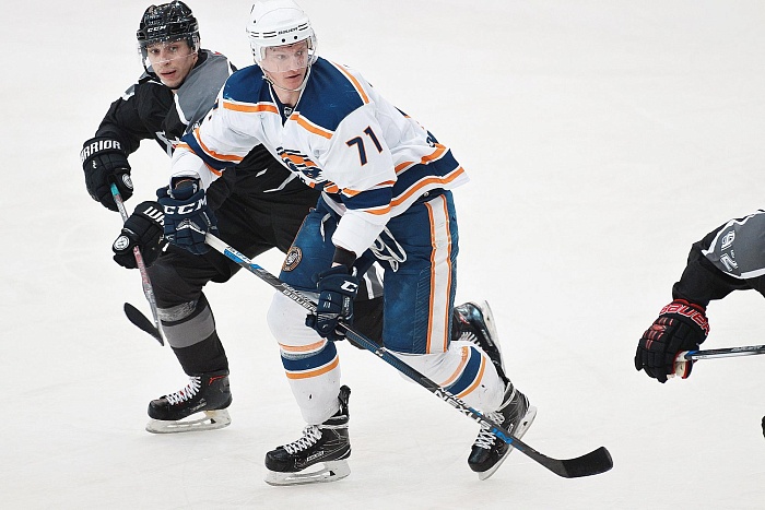 Фото Владимира ОГНЁВА