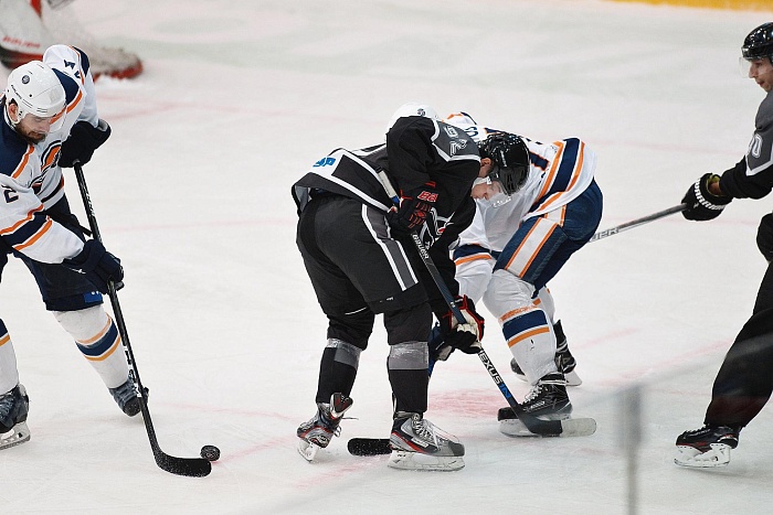 Фото Владимира ОГНЁВА