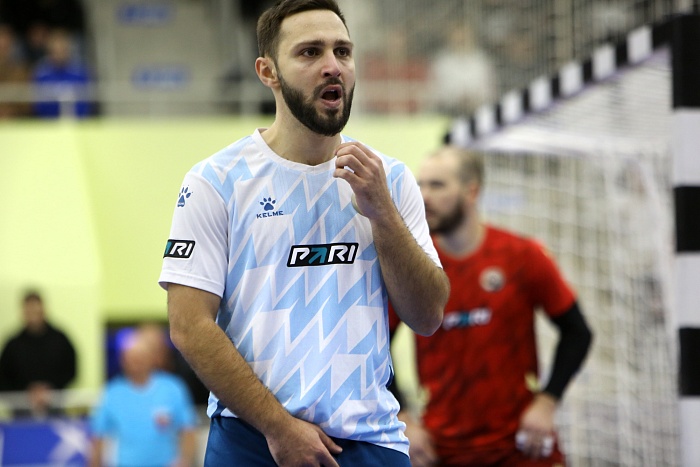 Чемпионат России по мини-футболу среди клубов PARI-Суперлиги. 13-й тур. МФК «Тюмень» - «Сиб-Транзит» (Новокузнецк) – 6:2 и 3:5