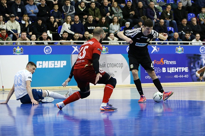 Чемпионат России по мини-футболу среди клубов PARI-Суперлиги. 13-й тур. МФК «Тюмень» - «Сиб-Транзит» (Новокузнецк) – 6:2 и 3:5
