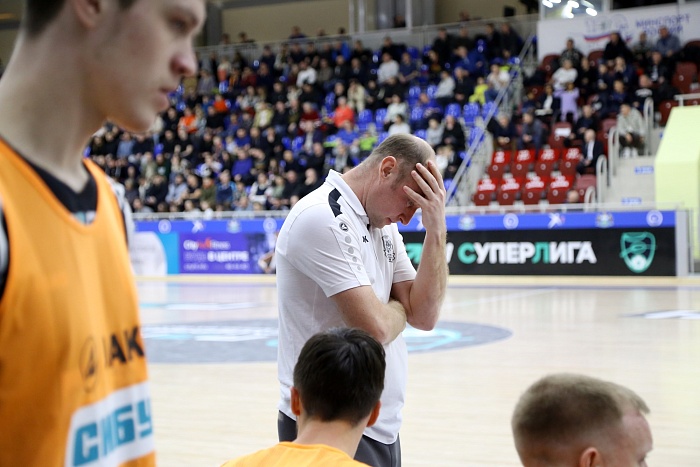 Чемпионат России по мини-футболу среди клубов PARI-Суперлиги. 13-й тур. МФК «Тюмень» - «Сиб-Транзит» (Новокузнецк) – 6:2 и 3:5