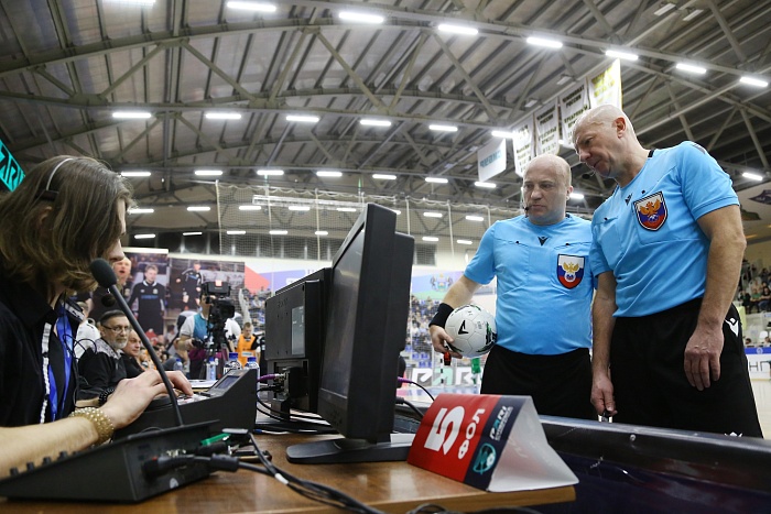 Чемпионат России по мини-футболу среди клубов PARI-Суперлиги. 13-й тур. МФК «Тюмень» - «Сиб-Транзит» (Новокузнецк) – 6:2 и 3:5