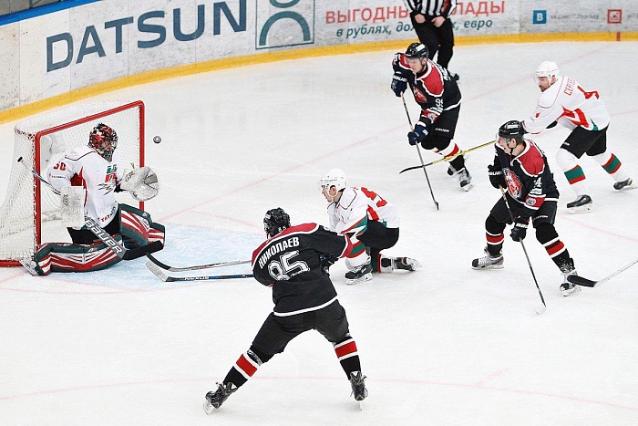 Фото Владимира ОГНЕВА