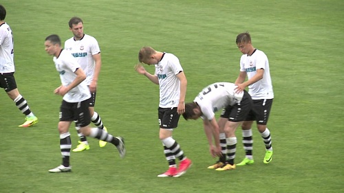 Георгий Кучиев эффектно открывает счёт в матче с «Уралом»