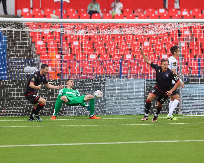 Ради любви к искусству: футбольный клуб «Тюмень» против «СКА-Хабаровска» в игре без турнирной мотивации