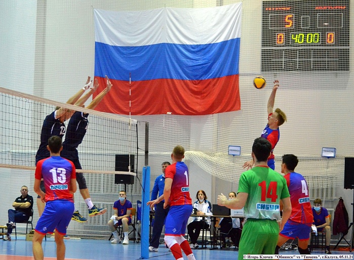 Тюменцы уступили, ведя 2:0 по сетам…