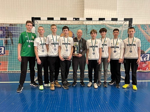 МФК «Тюмень-2008» удачно начал «Кубок Победы» по мини-футболу