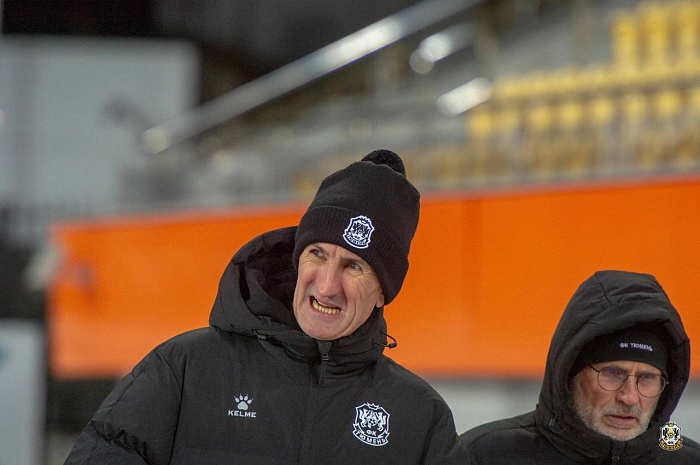 Игорь Меньщиков пропустит матч с «Аланией» в Грозном. Главный тренер футбольного клуба «Тюмень» не отправился на выезд из-за болезни