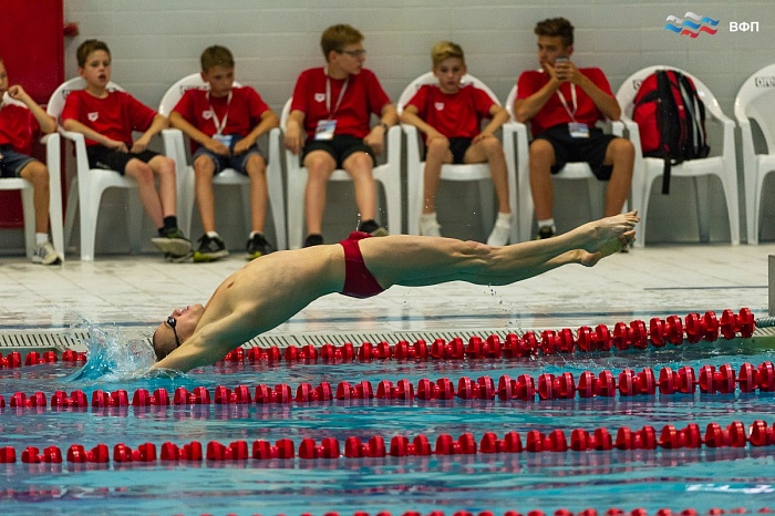 Дмитрий Мальцев доплыл до золота на спине