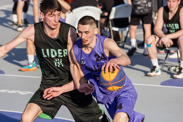 Андрей Кириленко открыл в Тюмени «Центр уличного баскетбола»