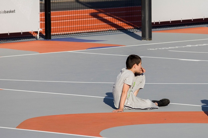 Андрей Кириленко открыл в Тюмени «Центр уличного баскетбола»