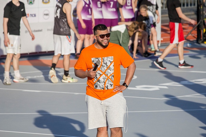 Андрей Кириленко открыл в Тюмени «Центр уличного баскетбола»