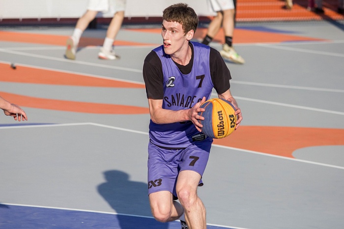 Андрей Кириленко открыл в Тюмени «Центр уличного баскетбола»