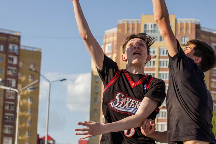 Андрей Кириленко открыл в Тюмени «Центр уличного баскетбола»